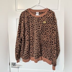 Nike Sportswear Women’s Fleece Crewneck Sweatshirt